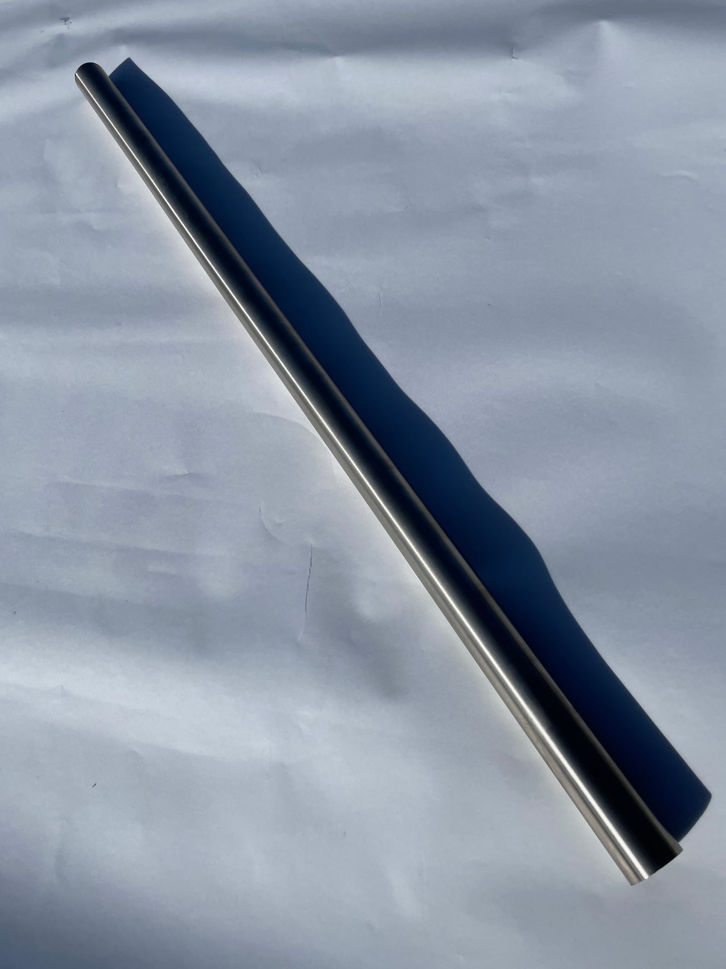 304 Stainless Steel Tube – 2 1/2" (63.5mm) OD x 1.6mm Wall, 320 Grit Finish, 1 Metre Length